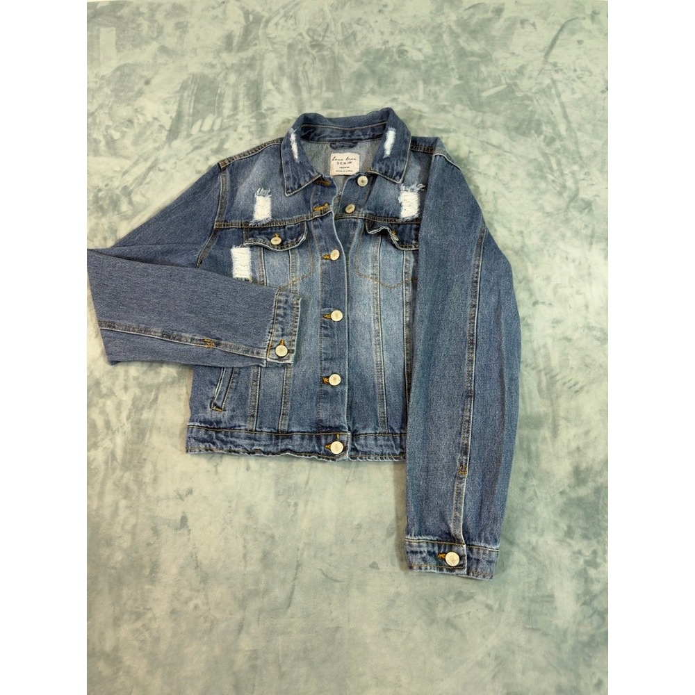 Love Tree Denim Distressed Jean Jacket Medium Wash Blue Trucker Size M